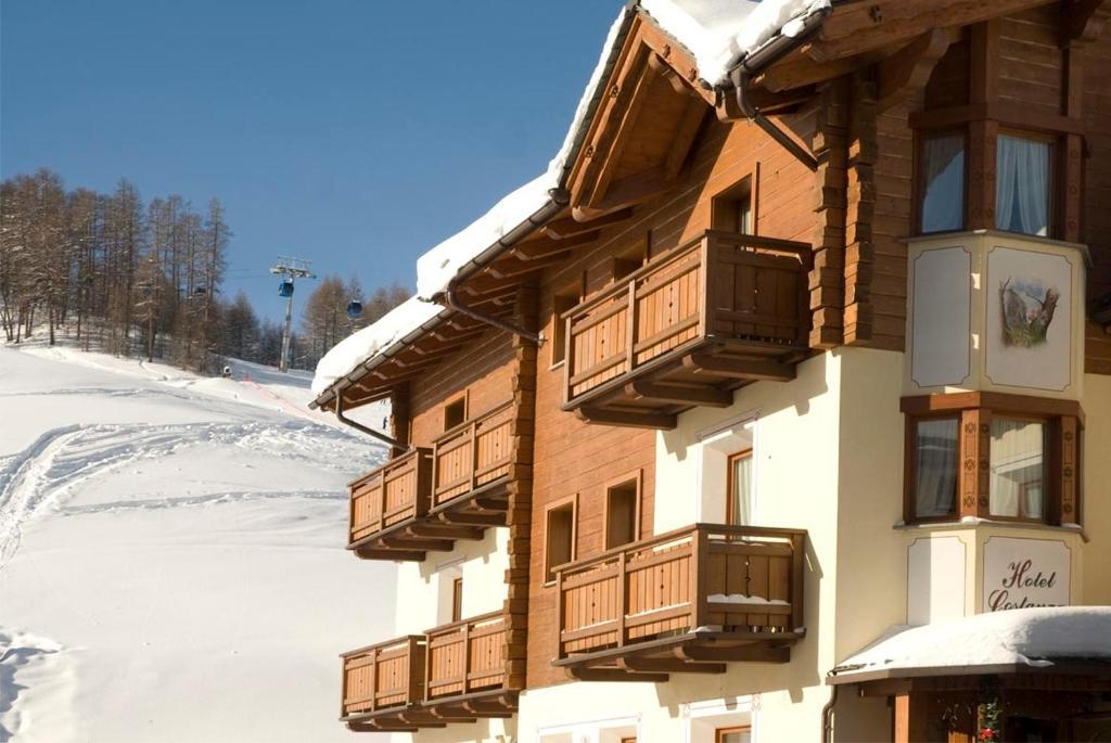 Hotel Costanza Mountain Holiday 利维尼奥 外观 照片