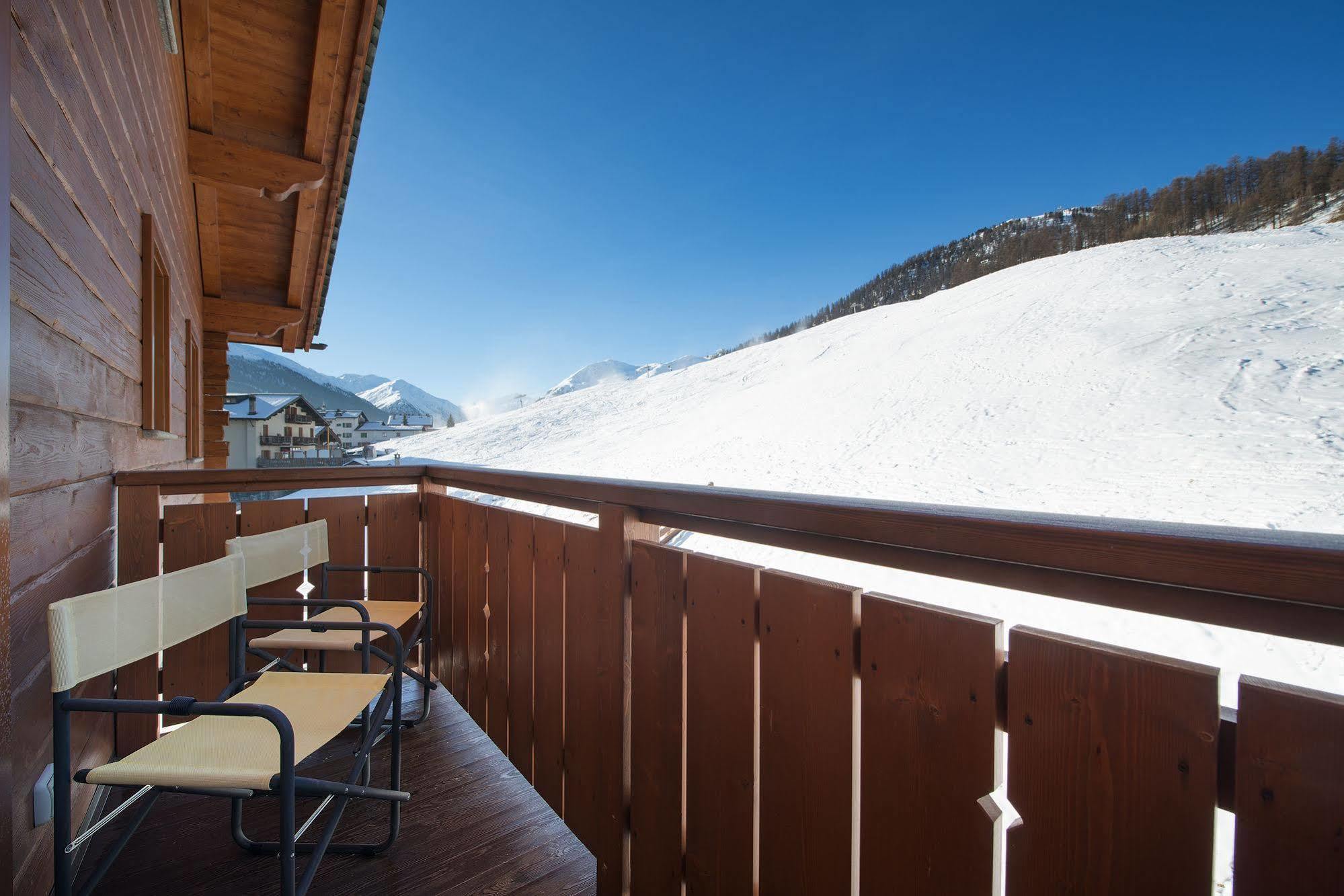 Hotel Costanza Mountain Holiday 利维尼奥 外观 照片